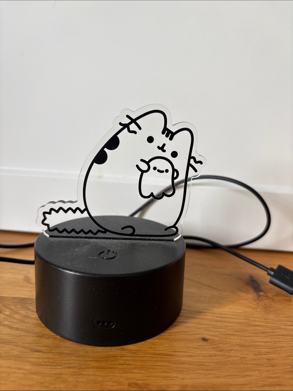 Pusheen ghost light